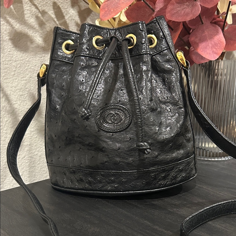 Gucci Bucket Bag, Authentic Ostrich black Leather
